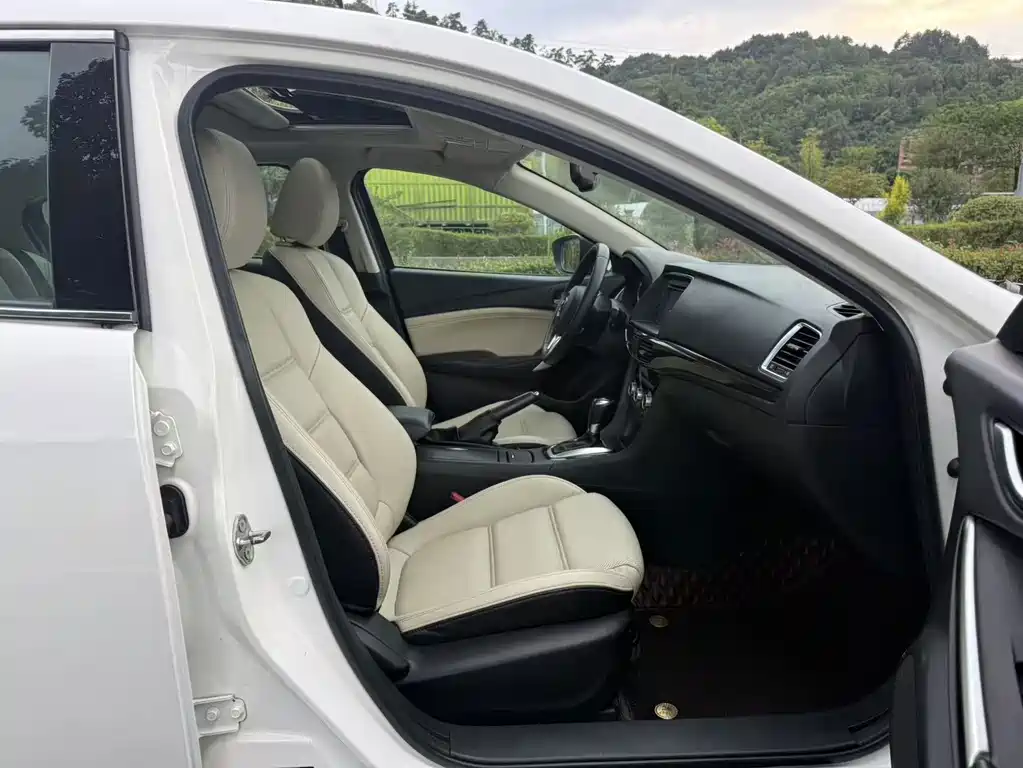 Mazda Atenza — миниатюра 6