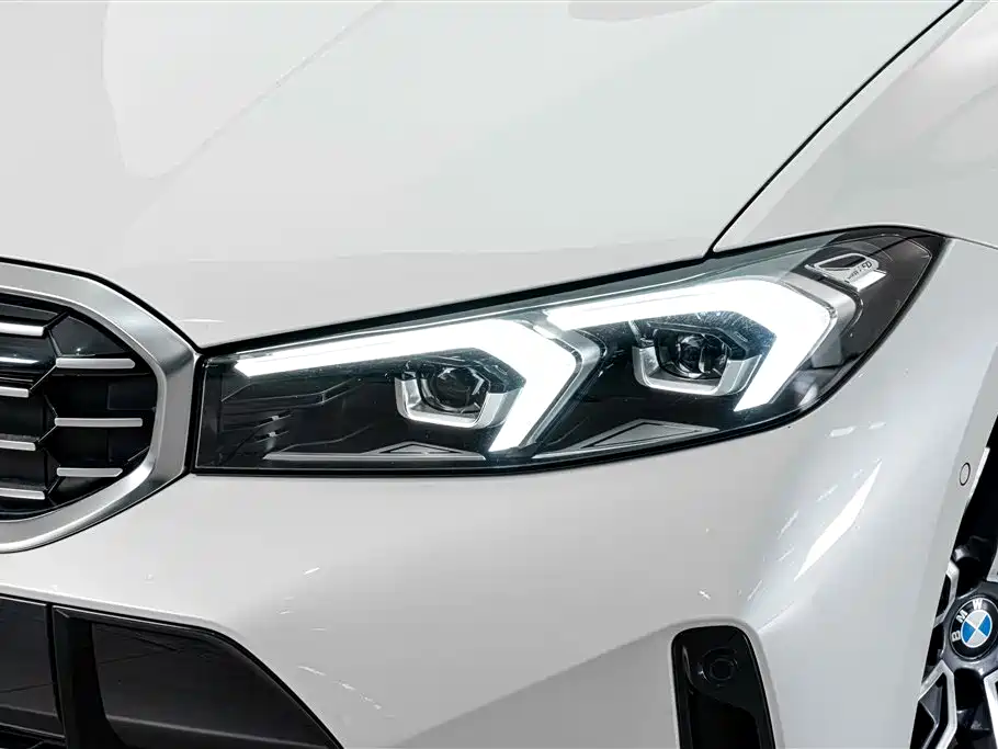 BMW 3 Series — миниатюра 4