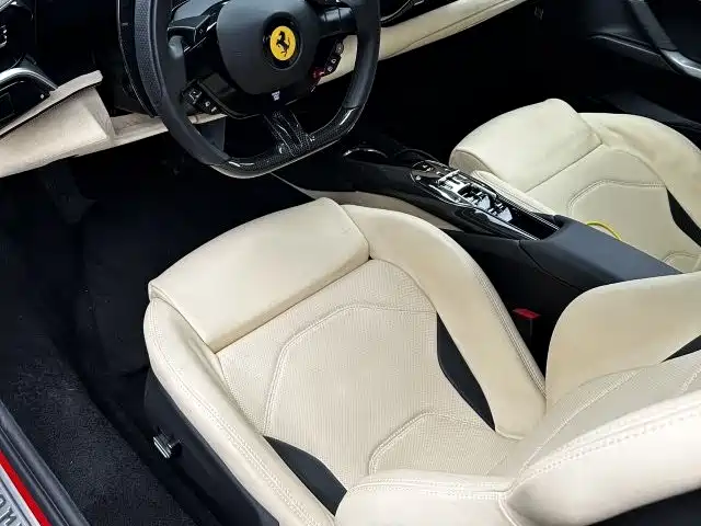 Ferrari 296 2022 3.0T V6 GTS