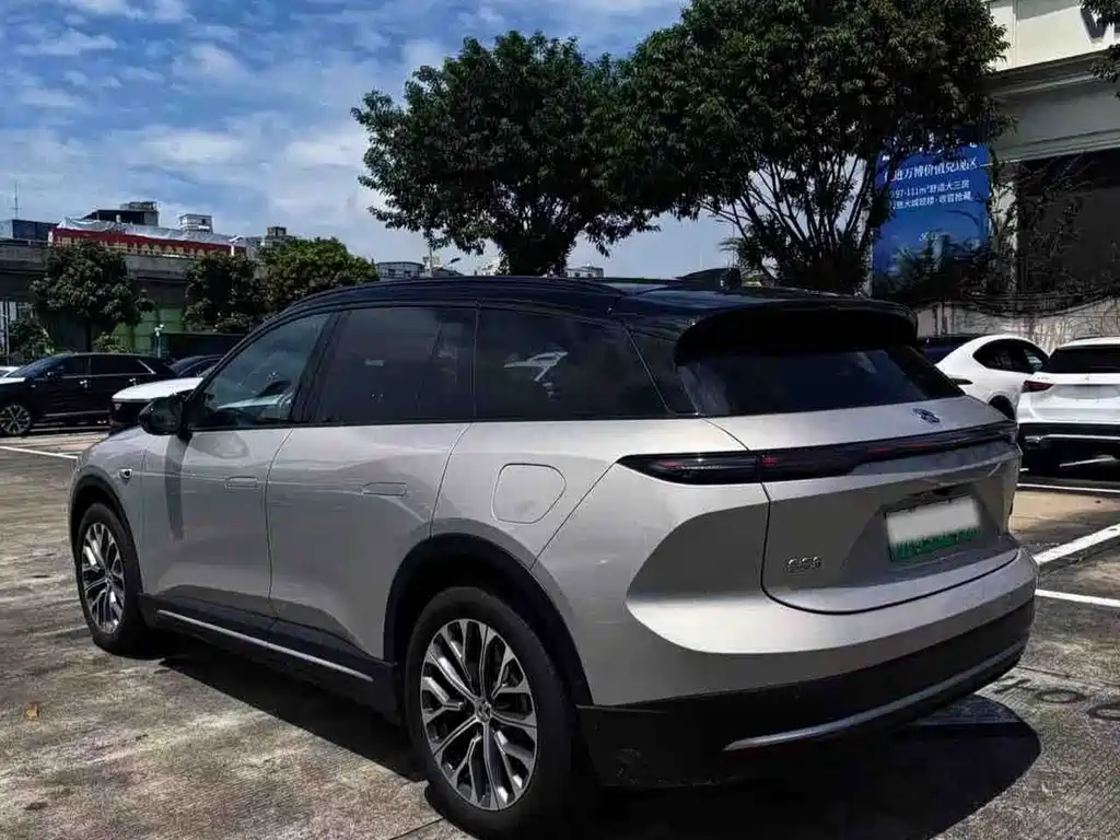 NIO ES6 — миниатюра 6