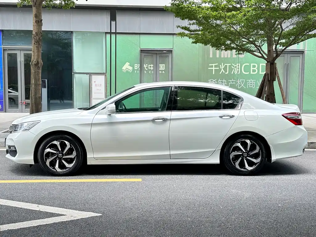 Honda Accord 2016 2.4L