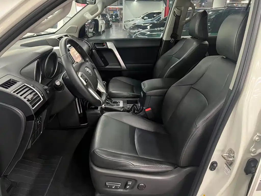 Toyota Prado — миниатюра 5
