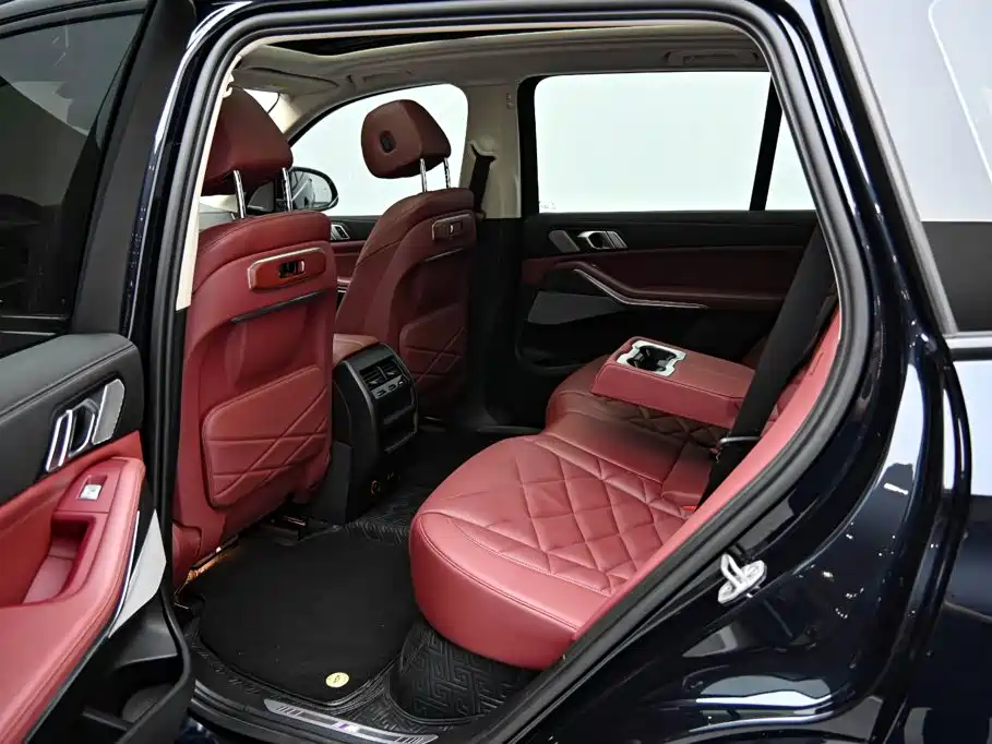 BMW X5 — миниатюра 13