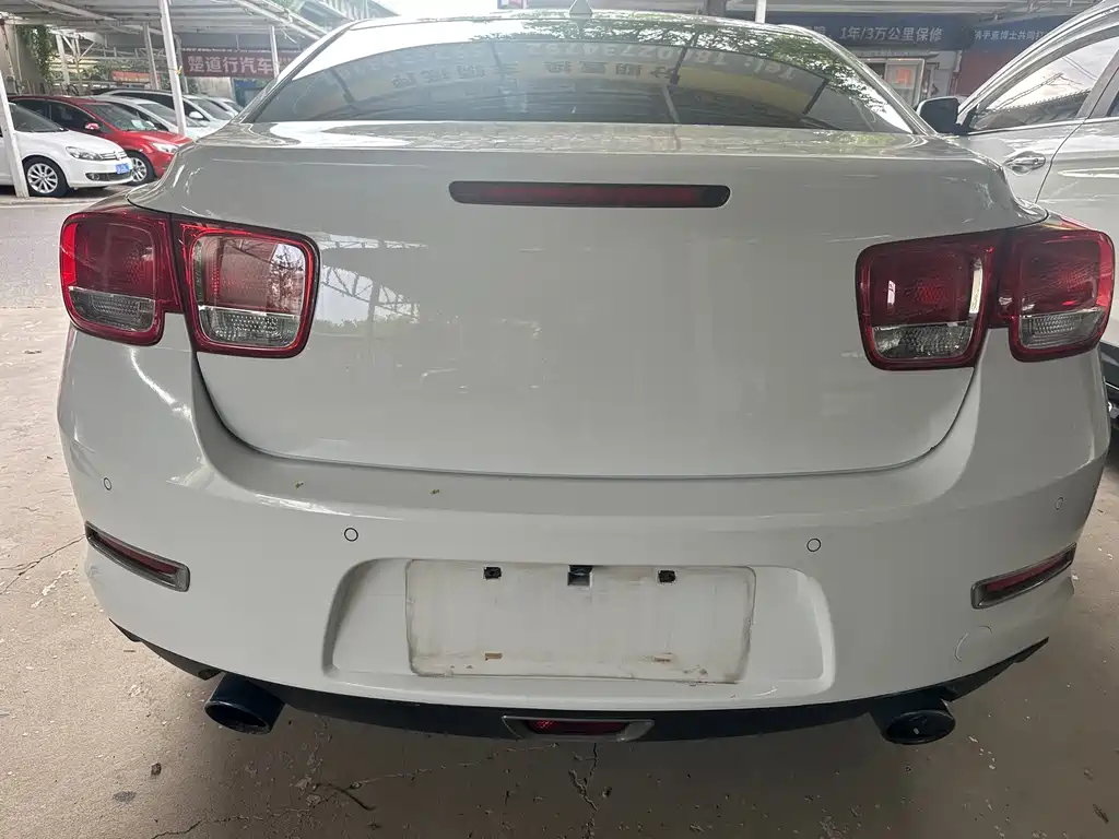 Chevrolet Malibu — миниатюра 11