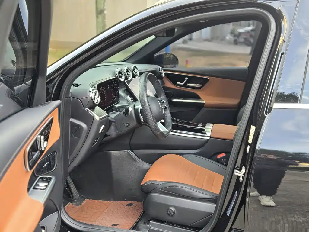 Mercedes-Benz GLC — миниатюра 6