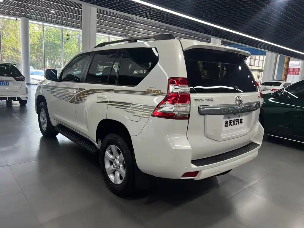 Toyota Prado — миниатюра 2