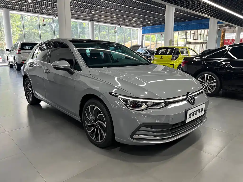Volkswagen Golf — миниатюра 4