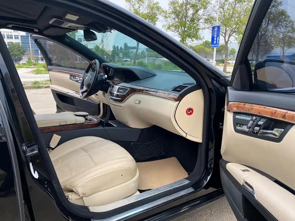 Mercedes-Benz S-Class S 2004 S 500
