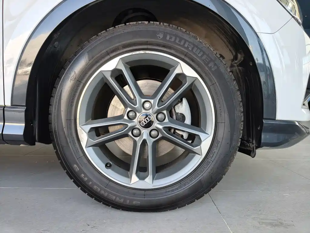 Audi Q3 — миниатюра 16