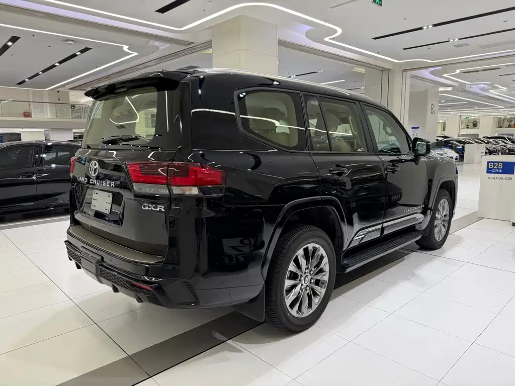 Toyota Land Cruiser 2025 3.5T GX-R