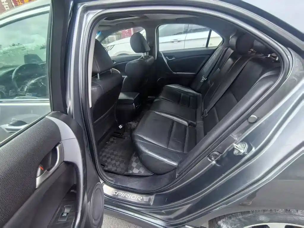 Honda Spirior — миниатюра 9
