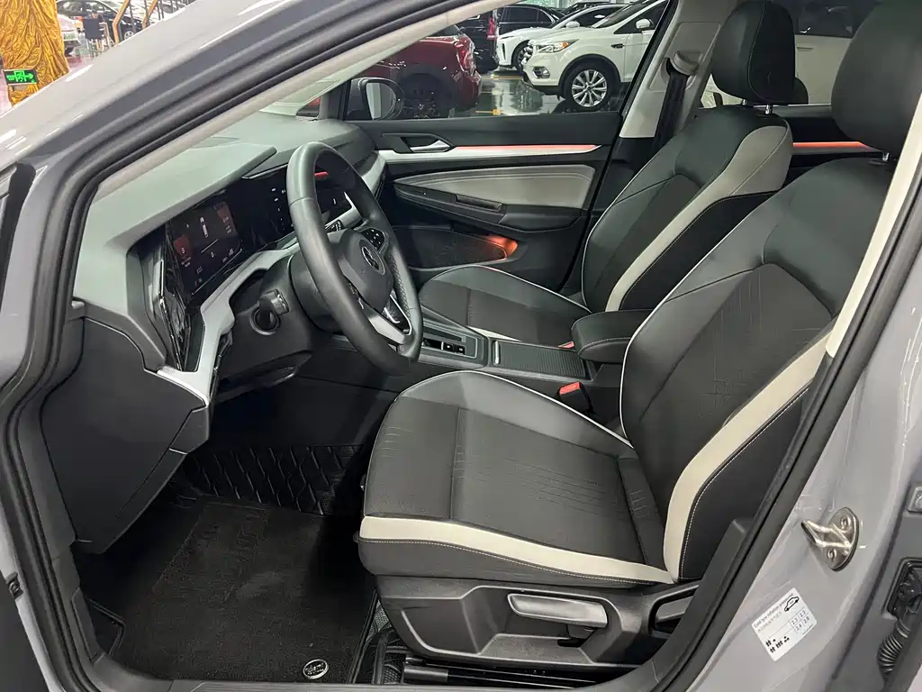 Volkswagen Golf — миниатюра 5