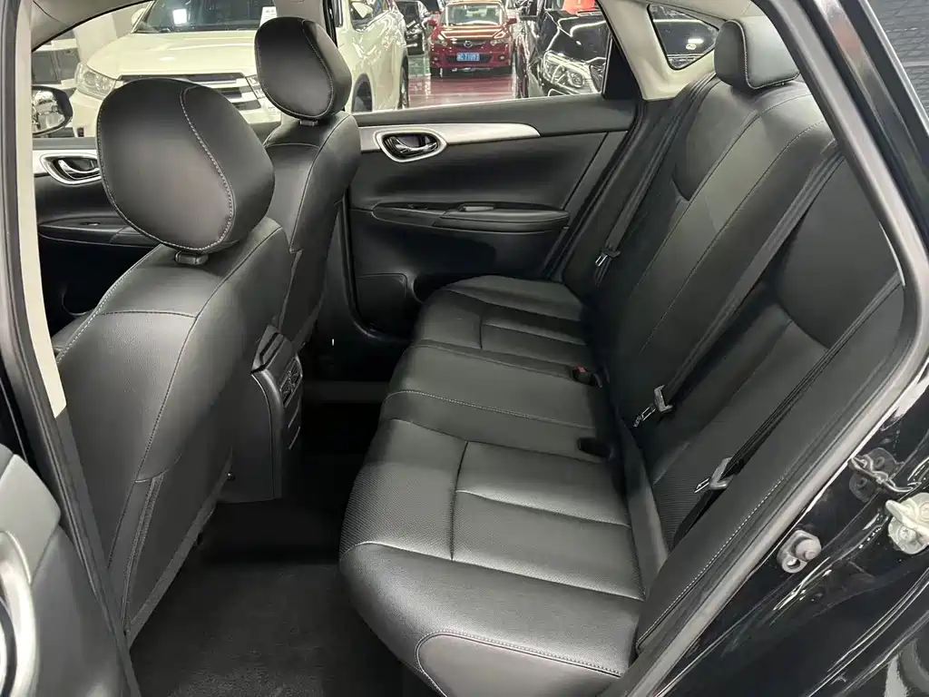 Nissan Sylphy — миниатюра 6