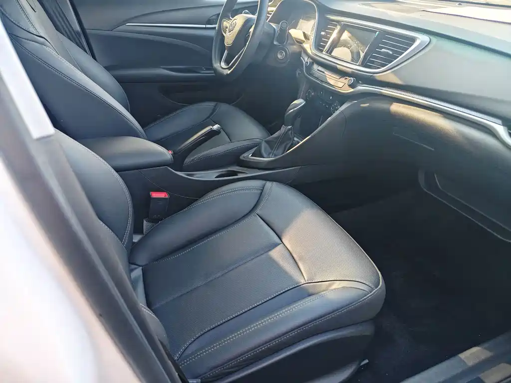 Buick Excelle — миниатюра 13