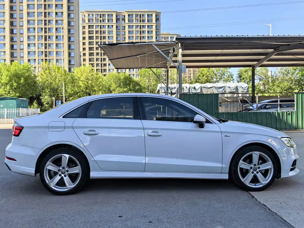 Audi A3 — миниатюра 4