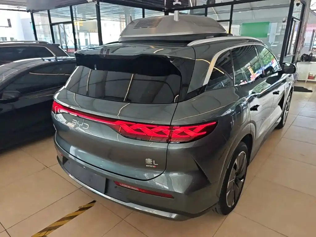 BYD Tang L L 2025 DM 175KM
