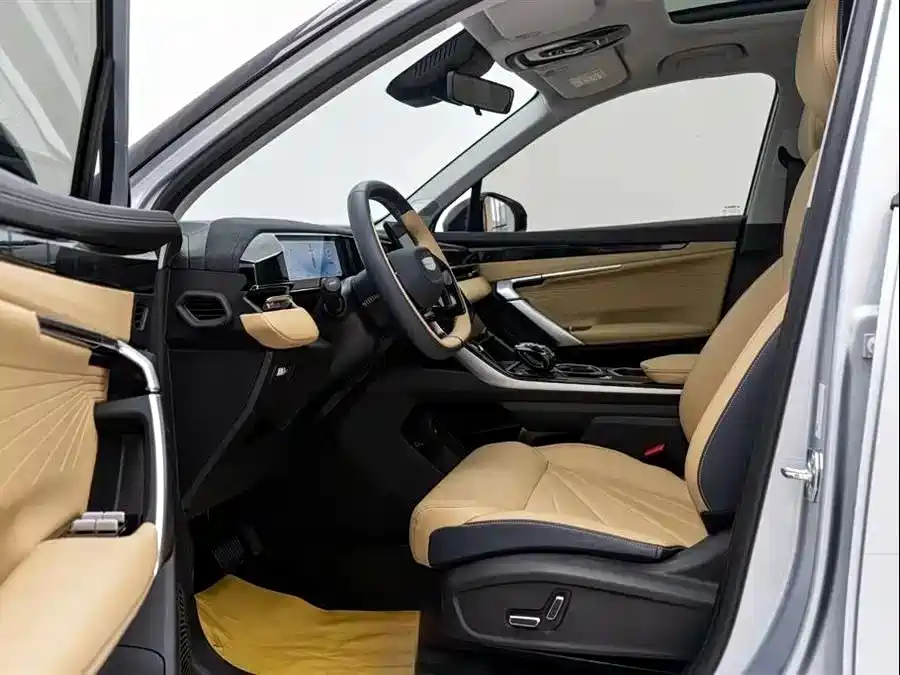 GEELY AUTOMOBILE BOYUE L