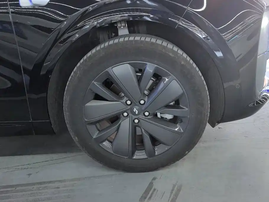 Li Auto Li L6 — миниатюра 6