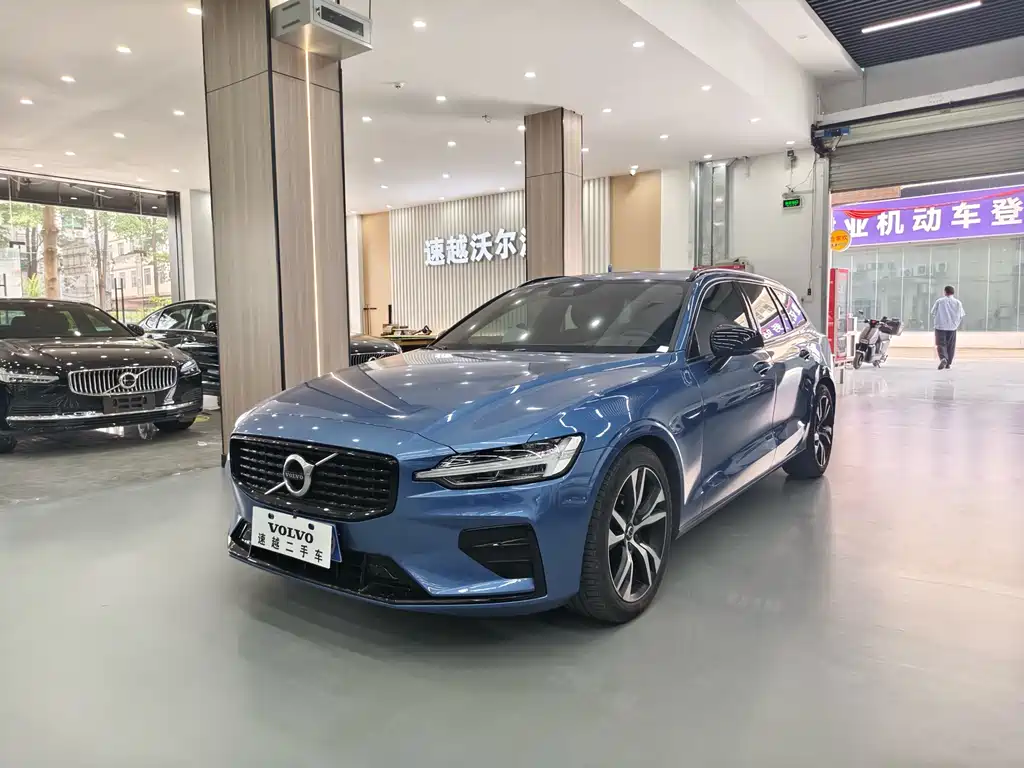 Volvo V60 2021