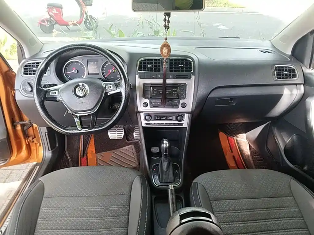 Volkswagen Polo — миниатюра 10