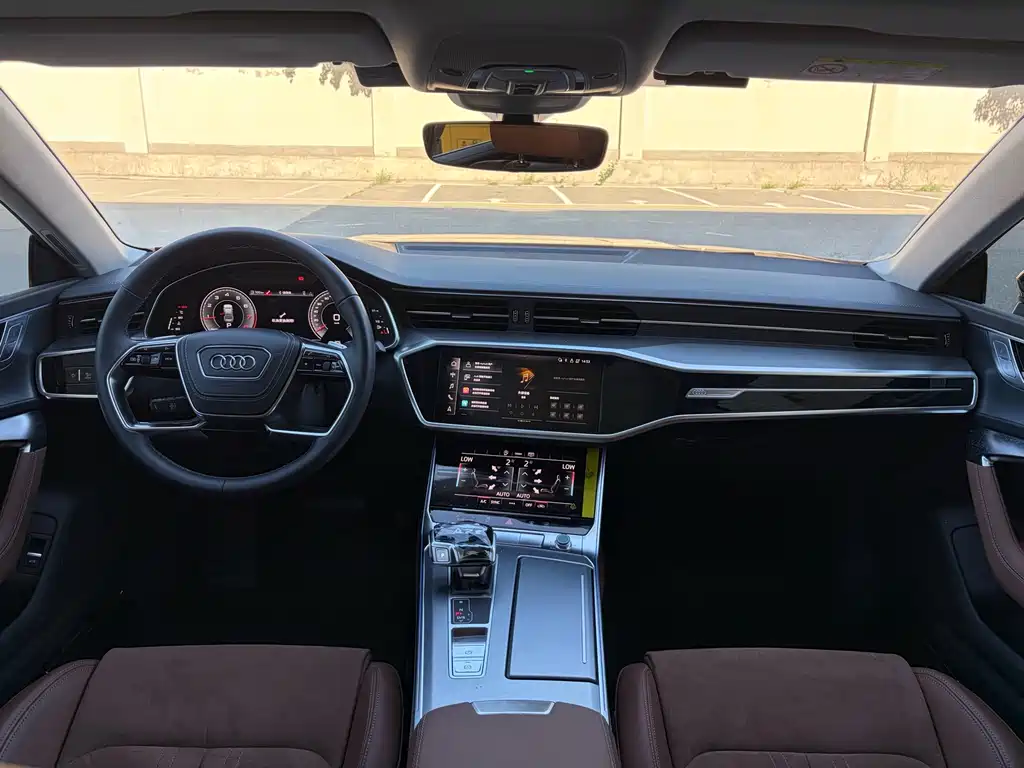 Audi A7L — миниатюра 11