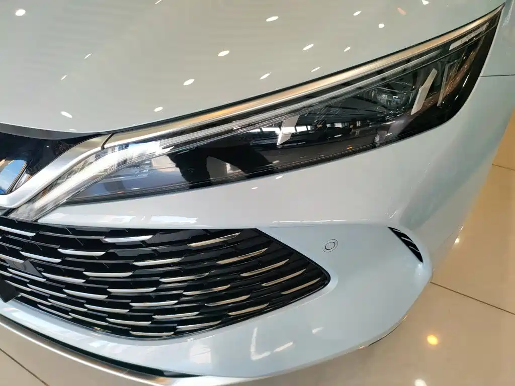 BYD Qin L — миниатюра 17
