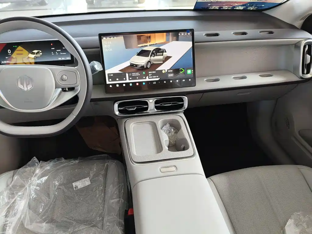 Leapmotor B01 2025 430
