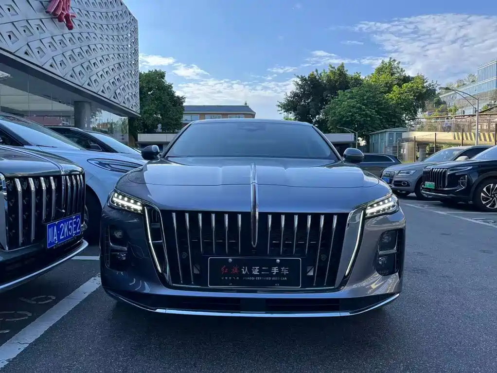 Hongqi Hongqi H5 PHEV — миниатюра 2