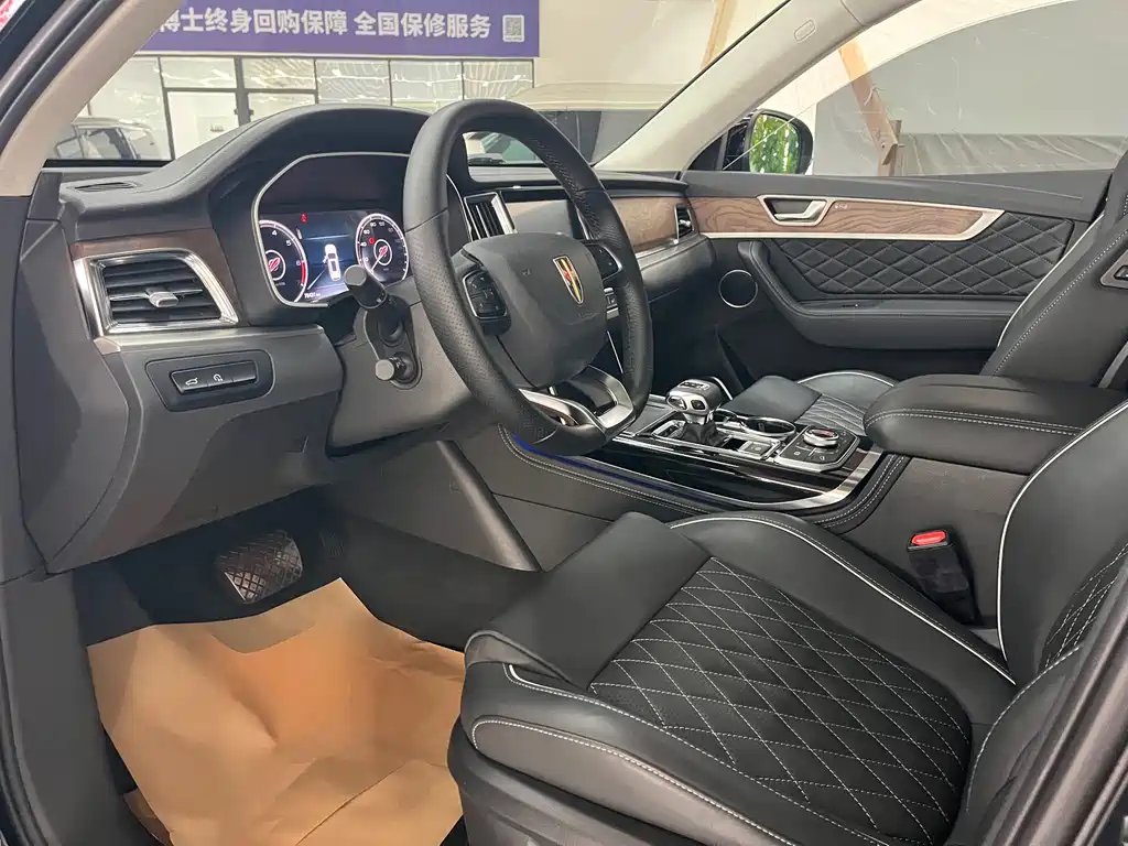Hongqi Hongqi HS7 — миниатюра 6