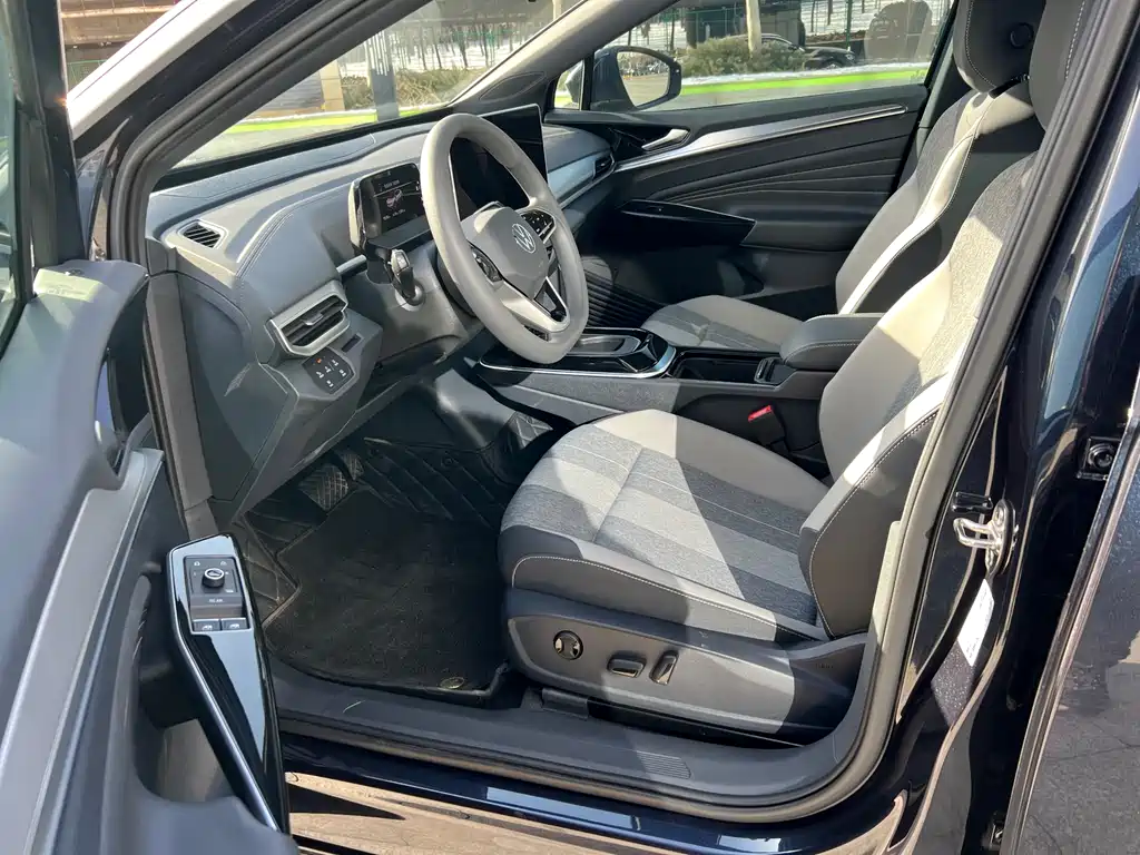 VOLKSWAGEN ID.4 CROZZ