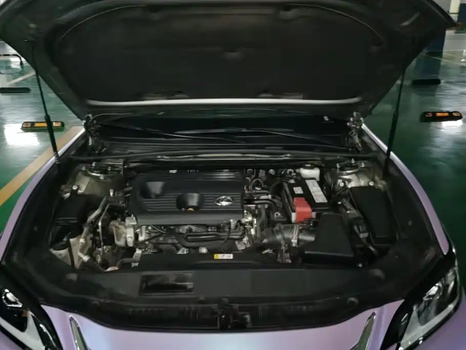 Lexus ES — миниатюра 10
