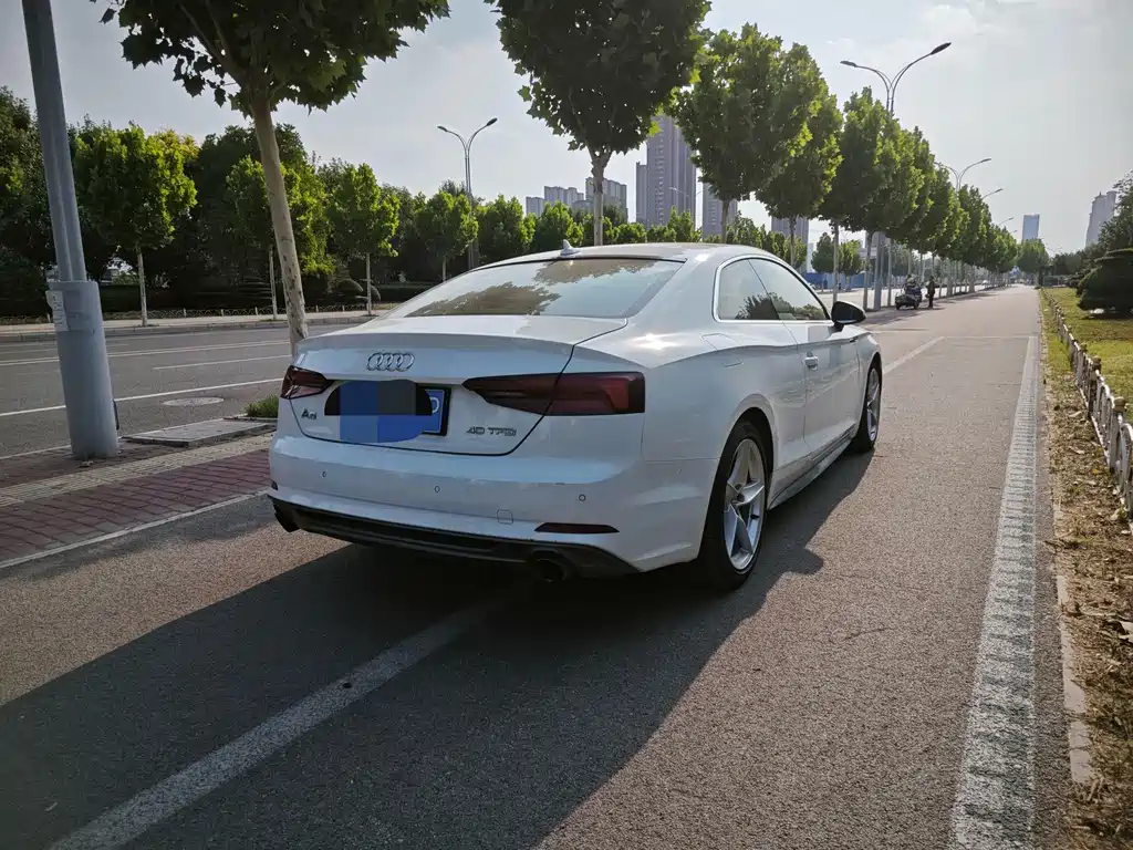 Audi A5 (Import) — миниатюра 9