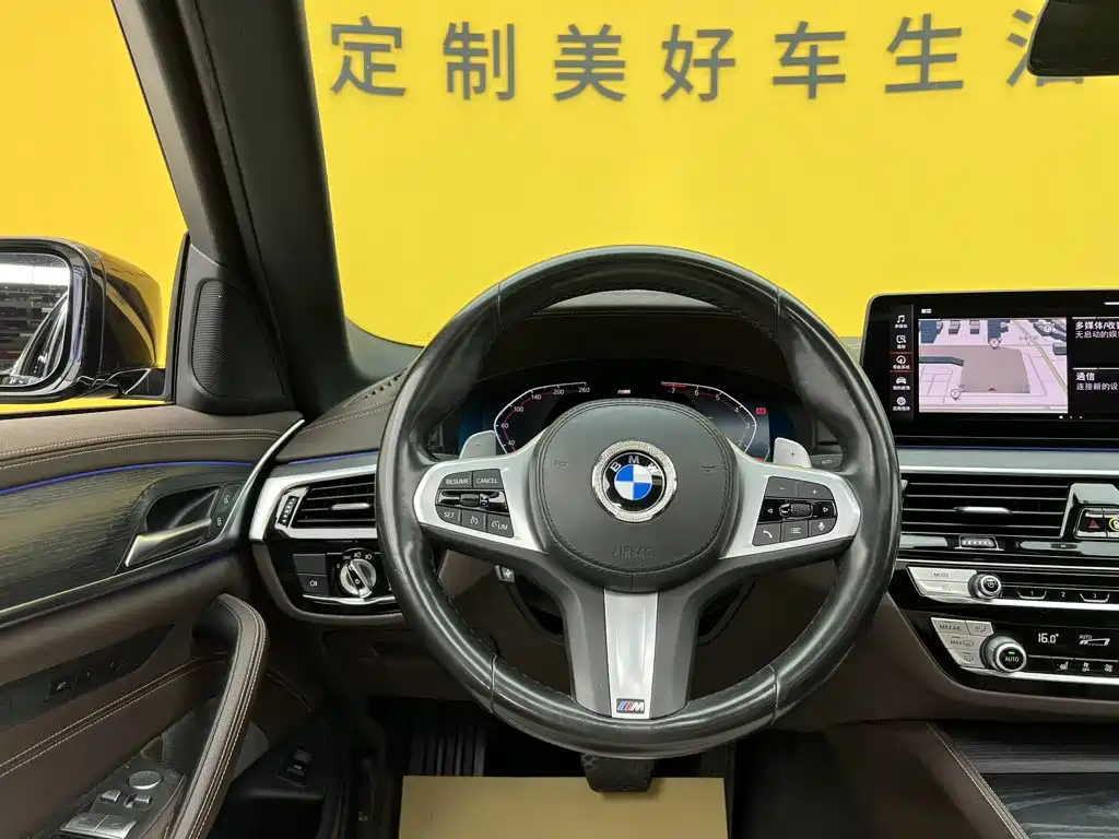 BMW 5 Series — миниатюра 28