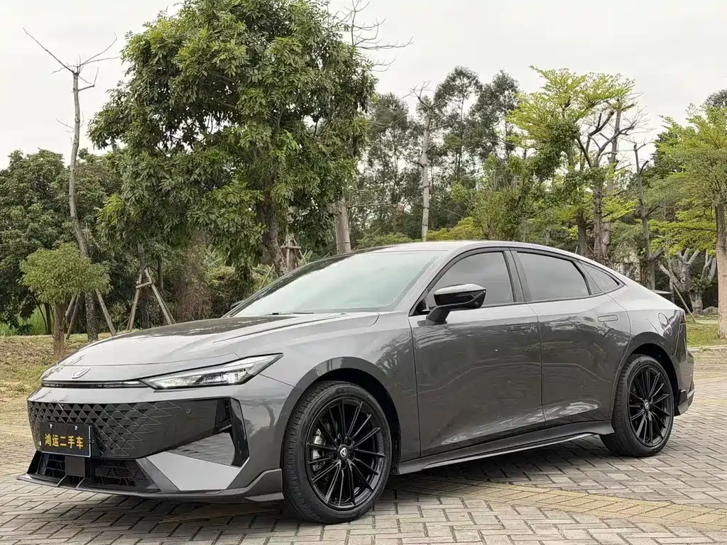 Changan UNI-V
