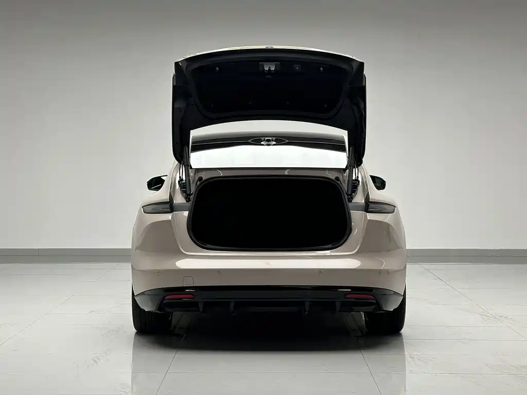 NIO ET5 — миниатюра 19