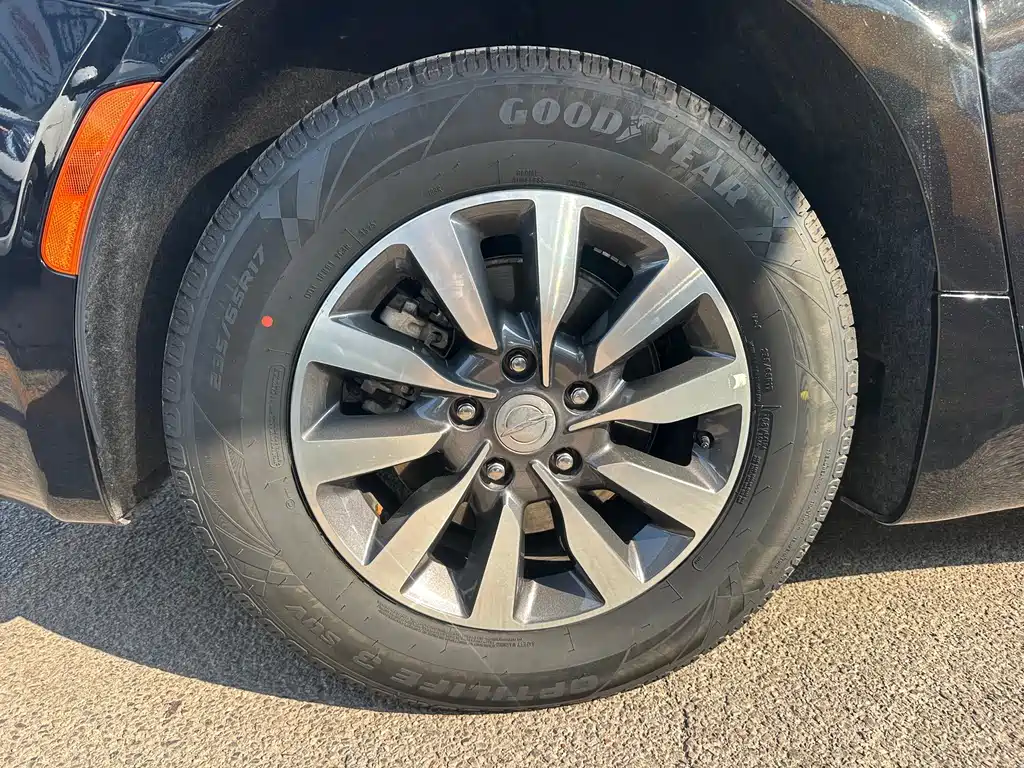 Chrysler Grand Voyager PHEV (Import) — миниатюра 22