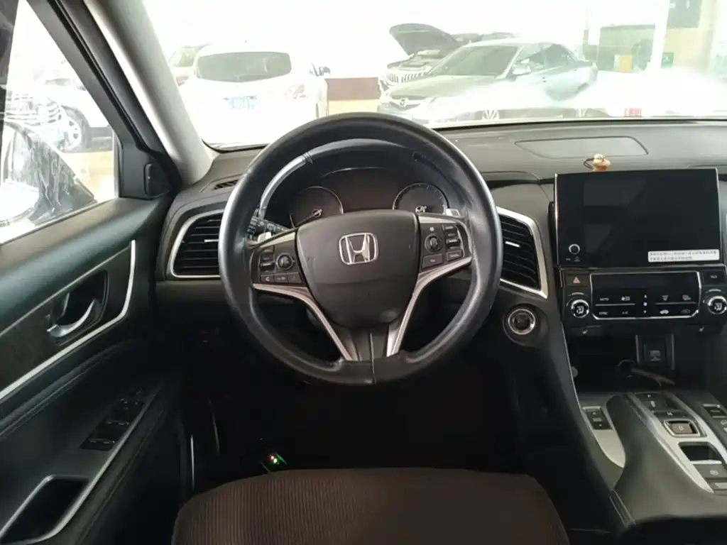 Honda Avancier — миниатюра 11