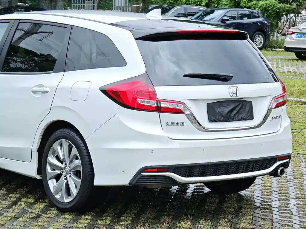 Honda Jade — миниатюра 15