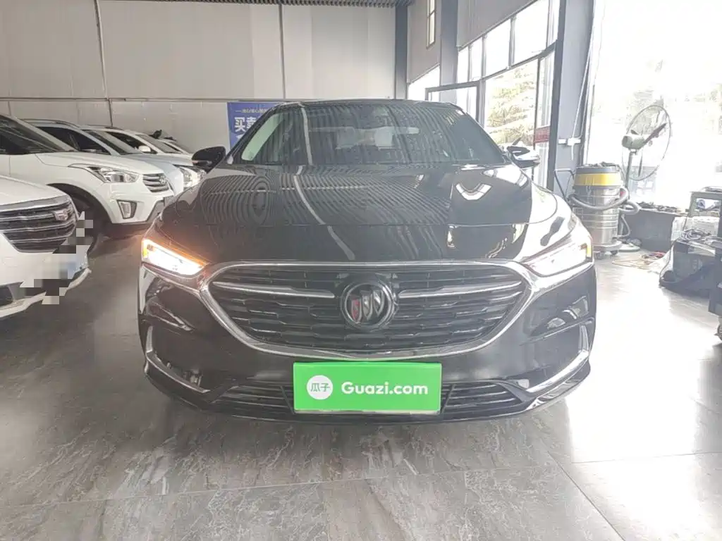 Buick LaCrosse — миниатюра 3