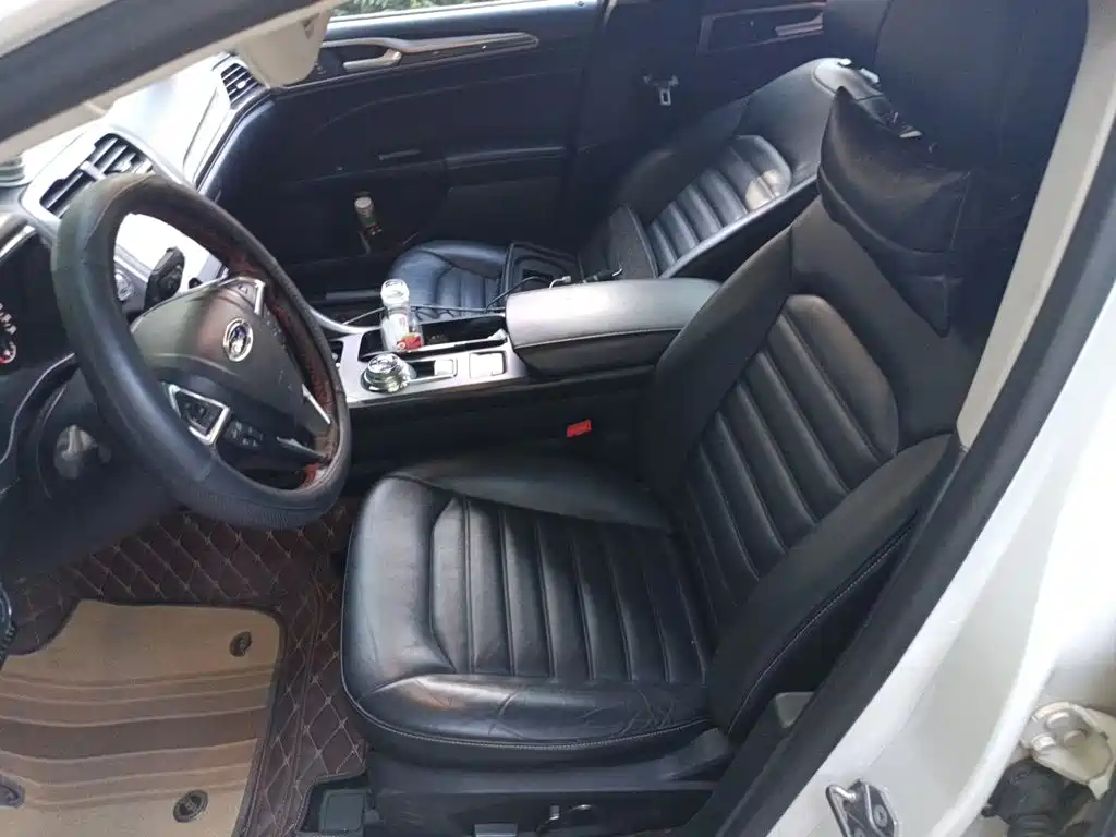 Ford Mondeo — миниатюра 16