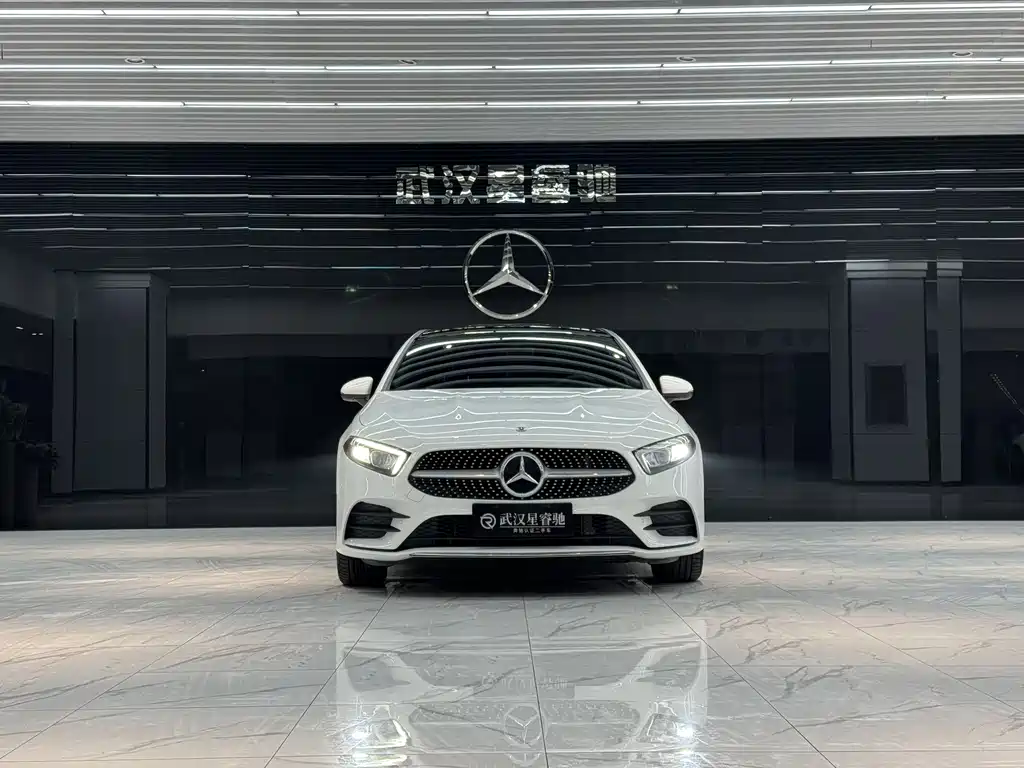 MERCEDES-BENZ A CLASS