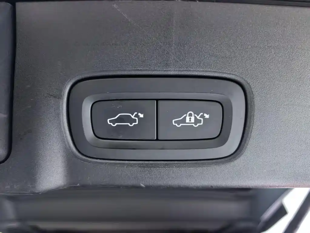 Volvo V90 — миниатюра 29