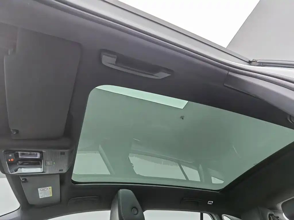 Volkswagen ID.4 X — миниатюра 14