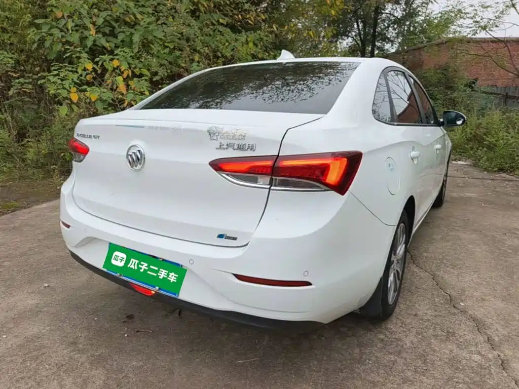 Buick Excelle — миниатюра 7