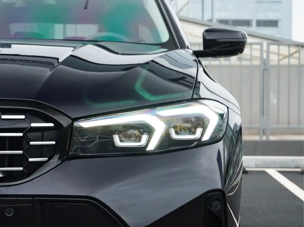 BMW 3 Series — миниатюра 3