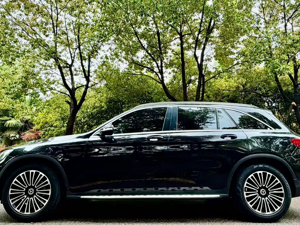 Mercedes-Benz GLC 2019 GLC 200 L 4MATIC