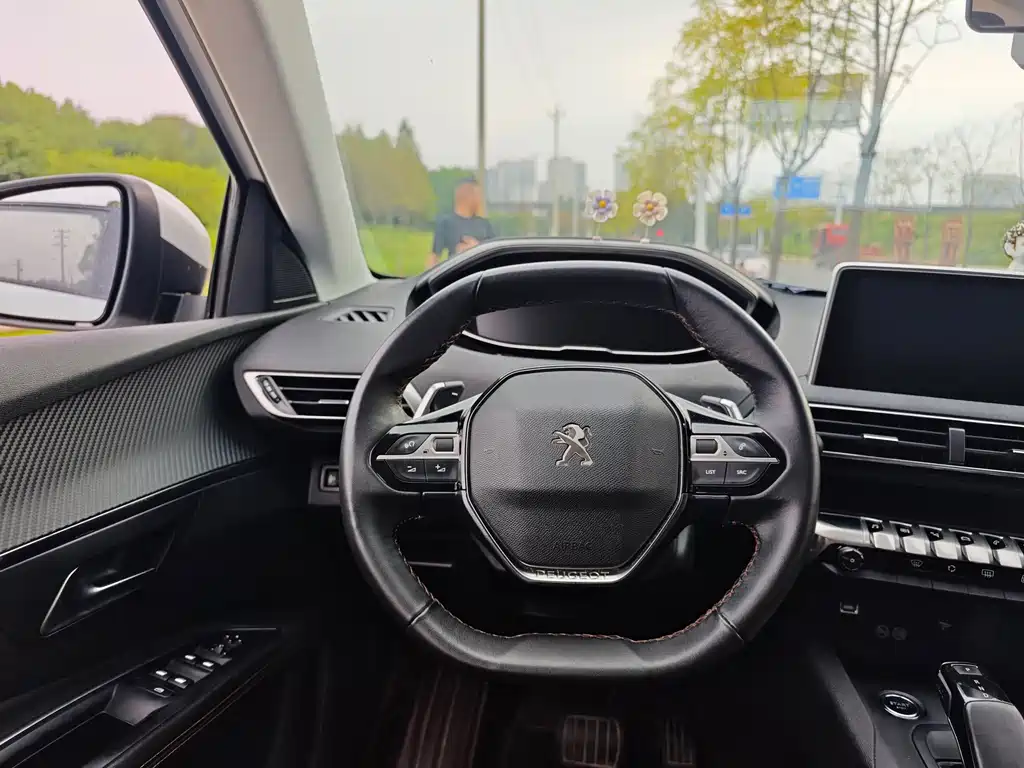 Peugeot 4008 — миниатюра 14