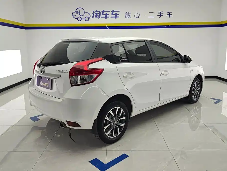 Toyota Yaris L — миниатюра 3