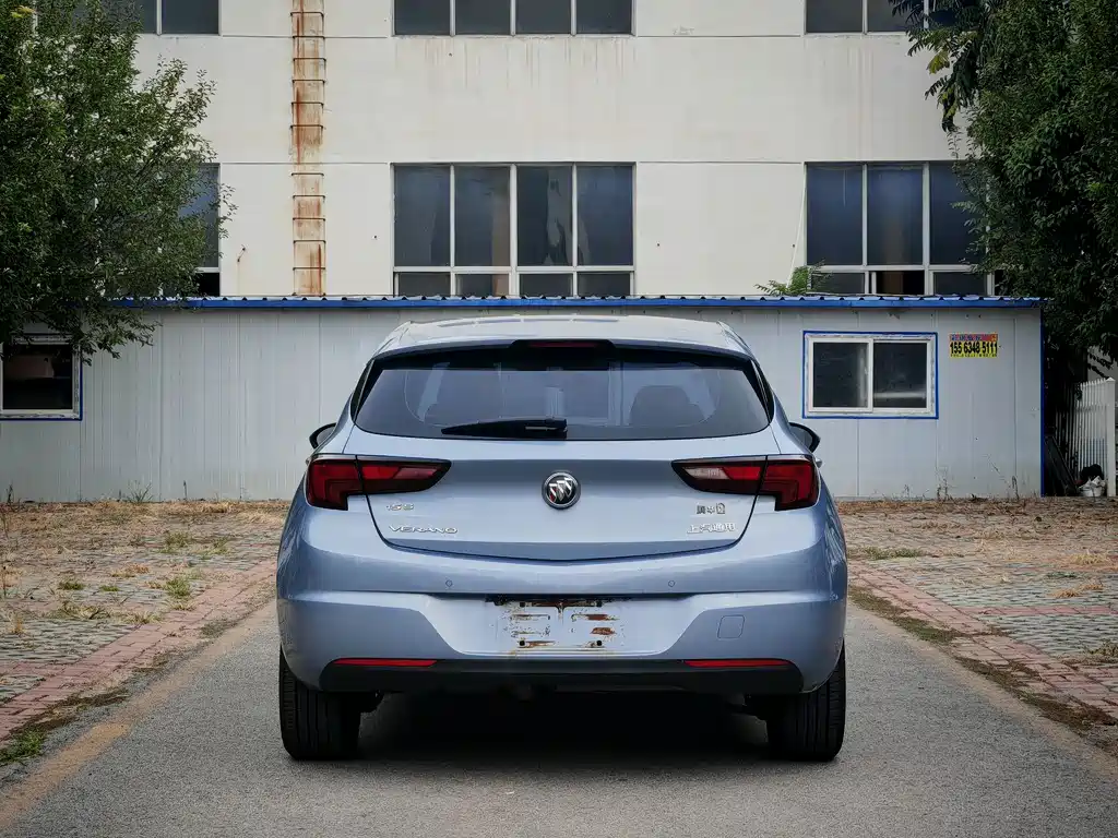 Buick Verano — миниатюра 7