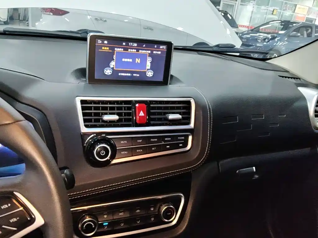 JAC JAC iEV6E — миниатюра 13
